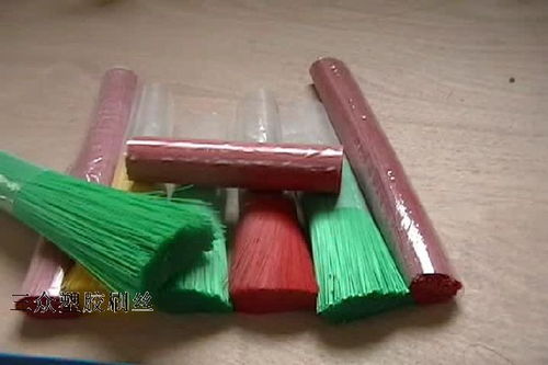 PVC塑料刷丝 塑料刷丝 价格 面议 箱 浙江省台州市三众塑胶刷丝厂 价格库